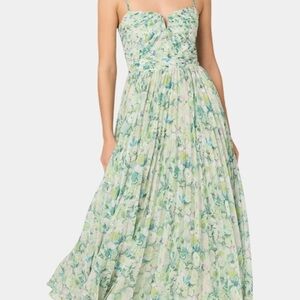 Astr | Dresses | New Astr The Label Lunaria Pleated Floral Midi Dress Short  Sleeve Size Small | Poshmark